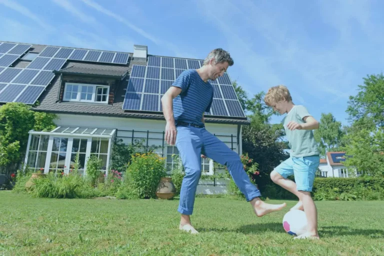 kit panneau solaire en autoconsommation comment produire et consommer votre propre electricite.webp