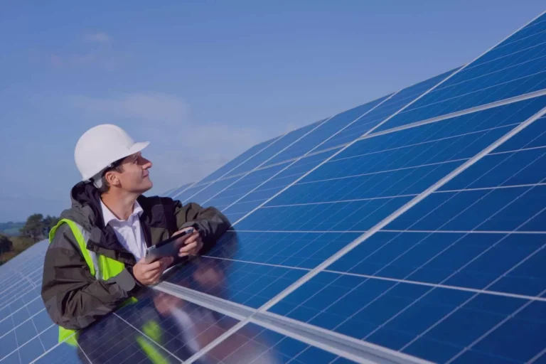 panneau solaire autonome une solution energetique independante et durable.webp