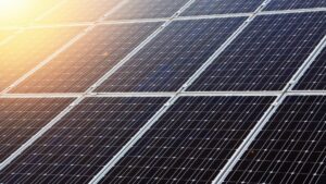 onduleur pour panneau solaire guide complet et conseils d achat.jpeg