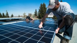 orientation des panneaux solaires comment maximiser leur rendement.jpeg