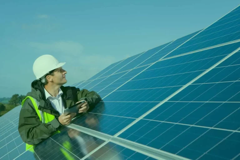 puissance des panneaux solaires comment determiner vos besoins energetiques.webp