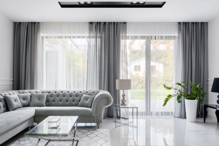 peinture grise dans un logement
